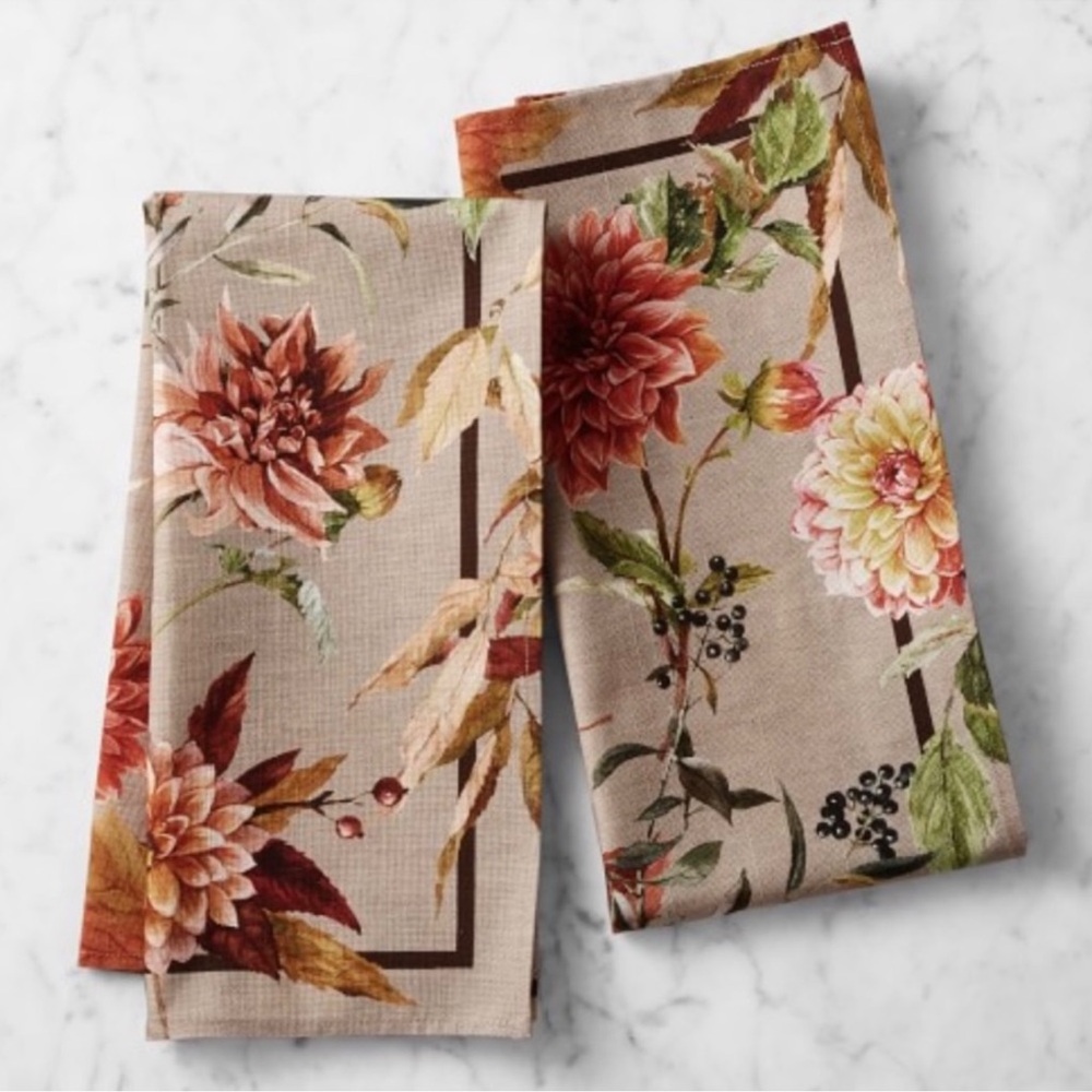 🍁Williams Sonoma🍁Harvest Blossom Kitchen Tea Towels(Set of 2)